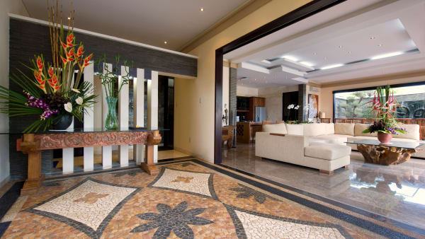 Villa Lega - Entrance lobby
